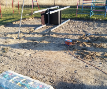 Projekty / Výstavba detského ihriska - november 2018 - foto