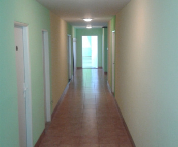Projekty / Rekonštrukcia spoločných priestorov obecného úradu a kult. strediska - foto