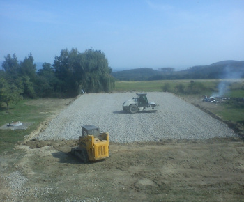 Projekty / Výstavba multifunkčného športoviska 2012 - foto