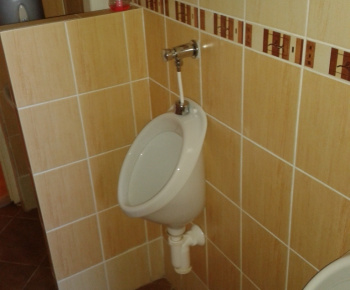 Projekty / Rekonštrukcia WC obecného úradu a kultúrneho domu - foto