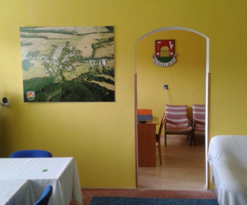 Projekty / Rekonštrukcia vnútorných priestorov obecného úradu - foto